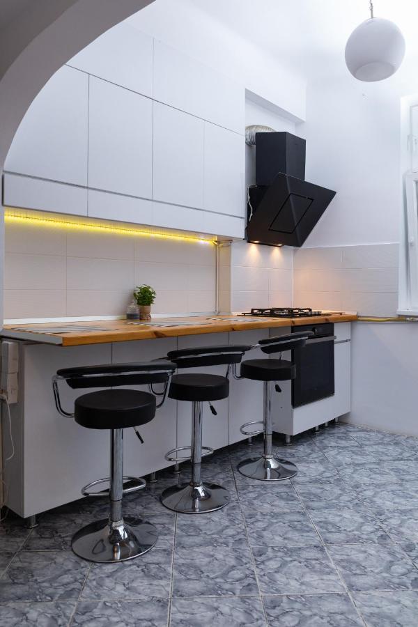 דירות בוקרשט Color Aparments Coposu Blv מראה חיצוני תמונה